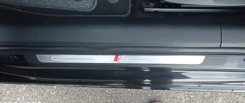 Audi A4 cena 104900 przebieg: 139772, rok produkcji 2017 z Kalisz małe 154